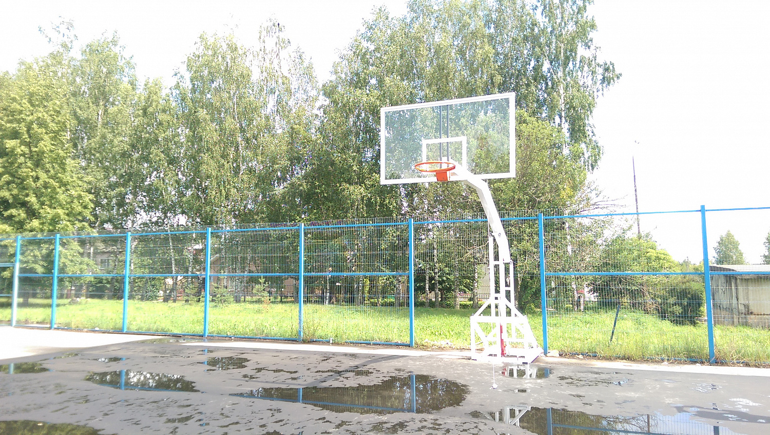 Монтаж  баскетбольного тренировочного щита (1200х900мм с фермой)